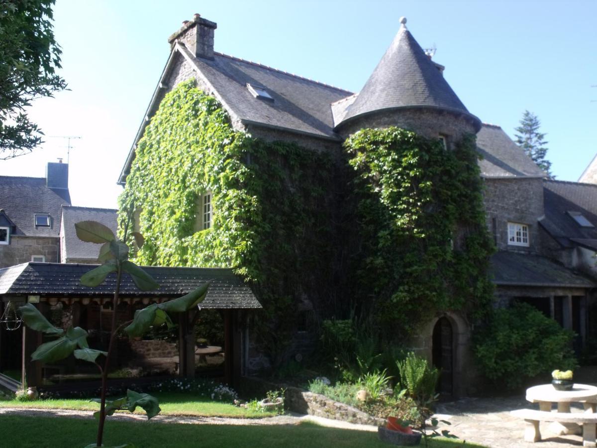 La Tourelle 22 Bed & Breakfast Quintin Exterior photo